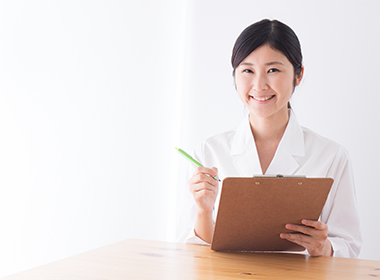 主任ケアマネージャー、看護師の資格を所有しています